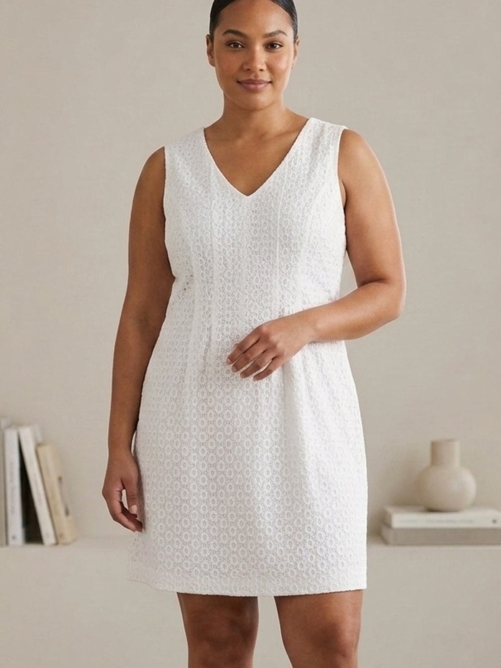 Pendleton White Eyelet Lace Sleeveless Shift Dress V-Neck Lined